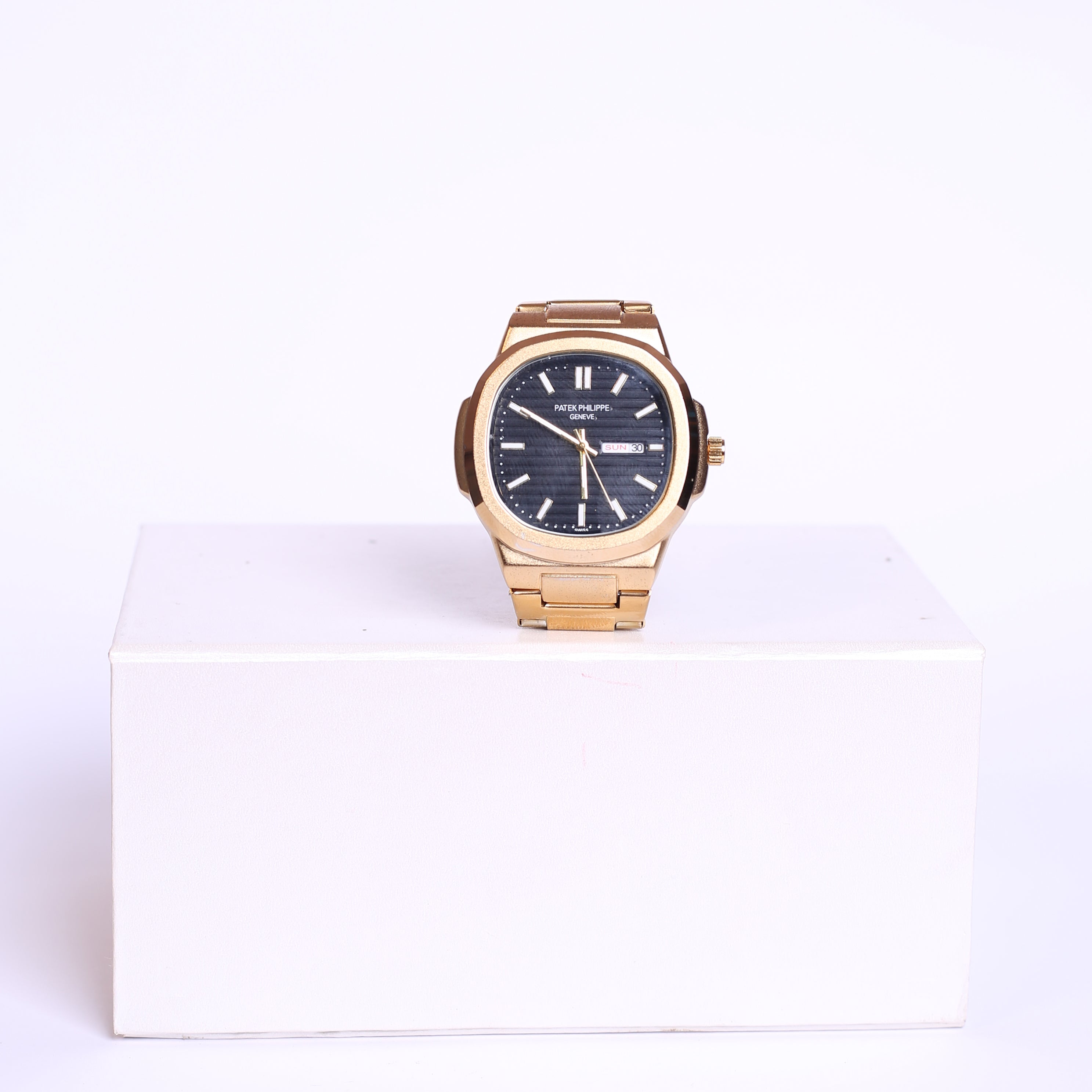 PATEK PHILIPPE GENEVE MATERPIECE WITH METAL STRAP GOLD COLOUR
